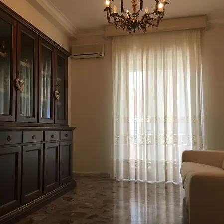 La Casa Di Tina Apartament *